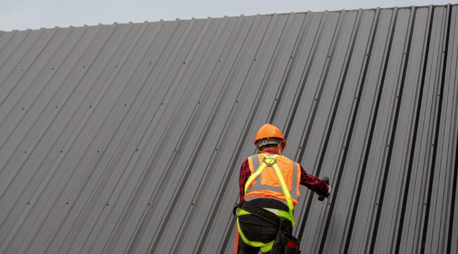 Expert flood damage restoration services in Banquete, TX